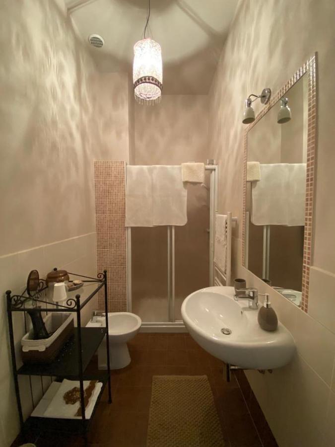 Bed & Breakfast Cascina Beatrice Rodello Exterior photo